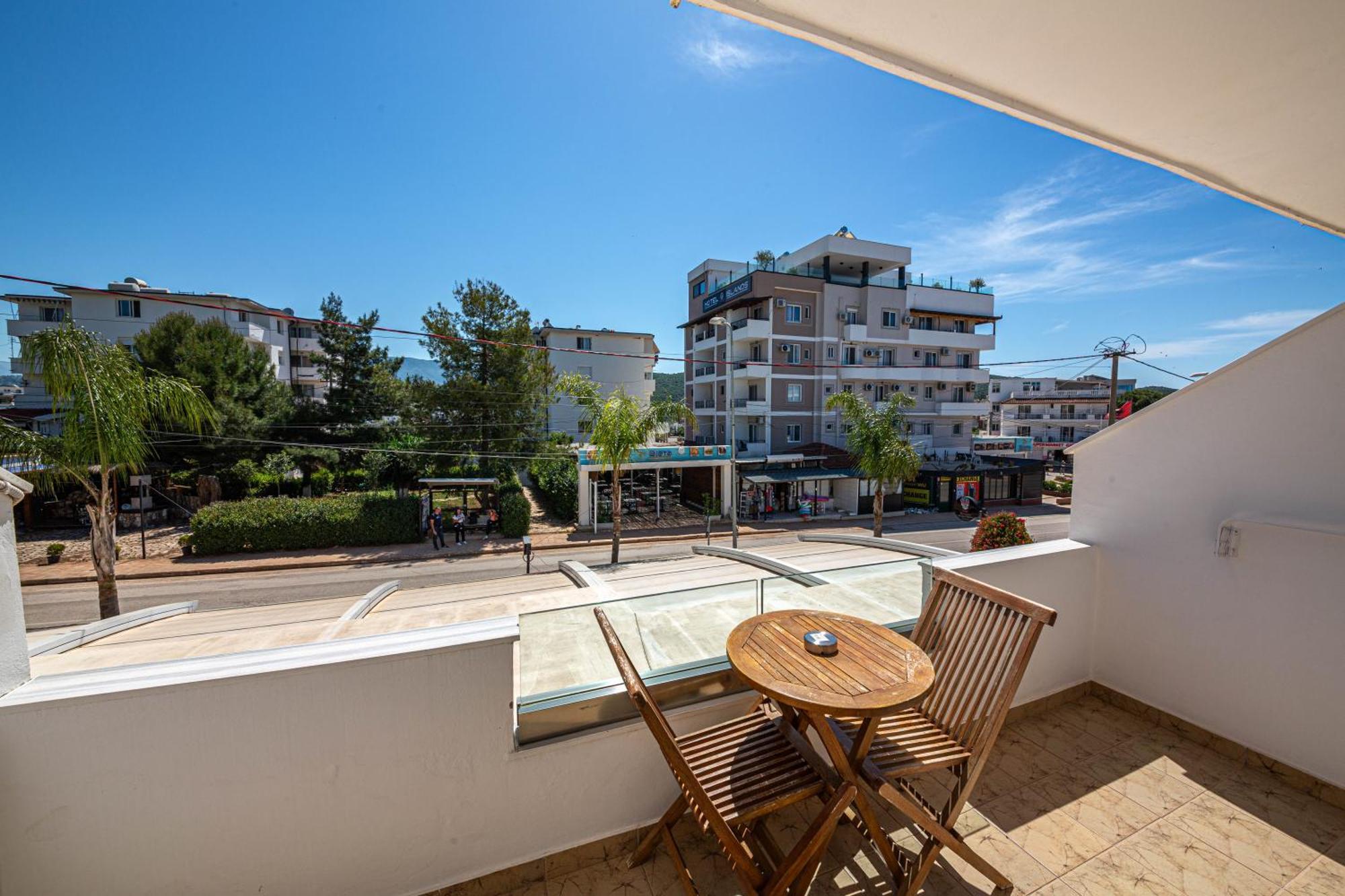 Hotel Murati Ksamil Exterior photo